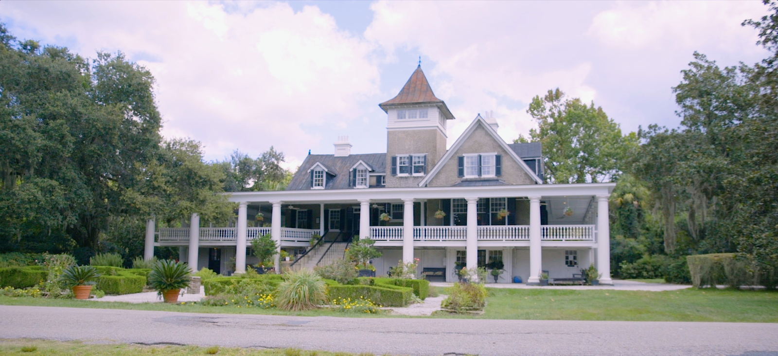 The Manor House at Magnolia Plantation